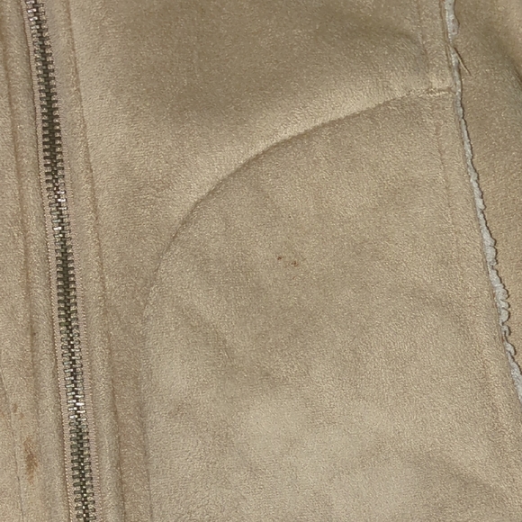 Aeropostale Women's Brown Teddy Jacket with Cream Collar - Picture 3 of 3